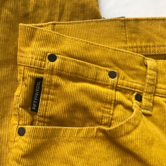 Men’s DIESEL 55DSL Pyrons Slim Skinny mustard colour corduroy pants. Size 33. - Picture 10 of 16